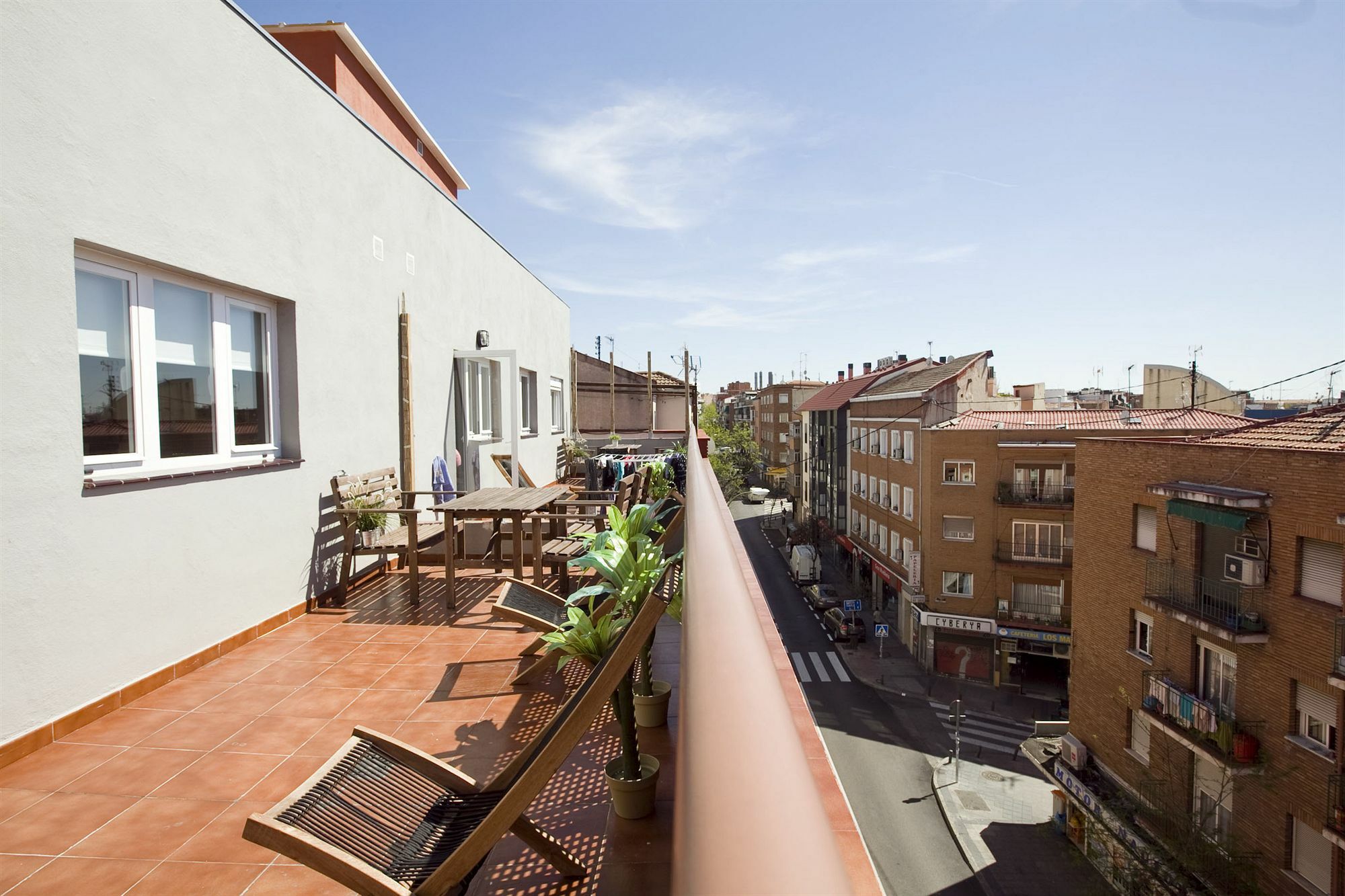Apartamentos Apr Numancia Madrid Exterior photo